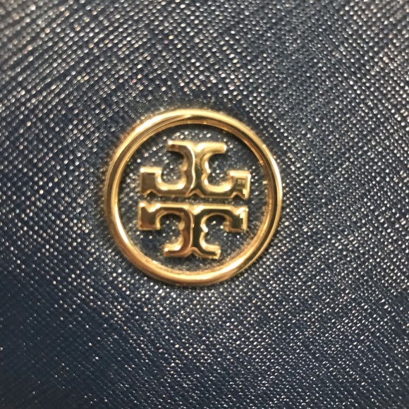 Tory Burch Tote w/ Dust bag - Picture 4 of 8